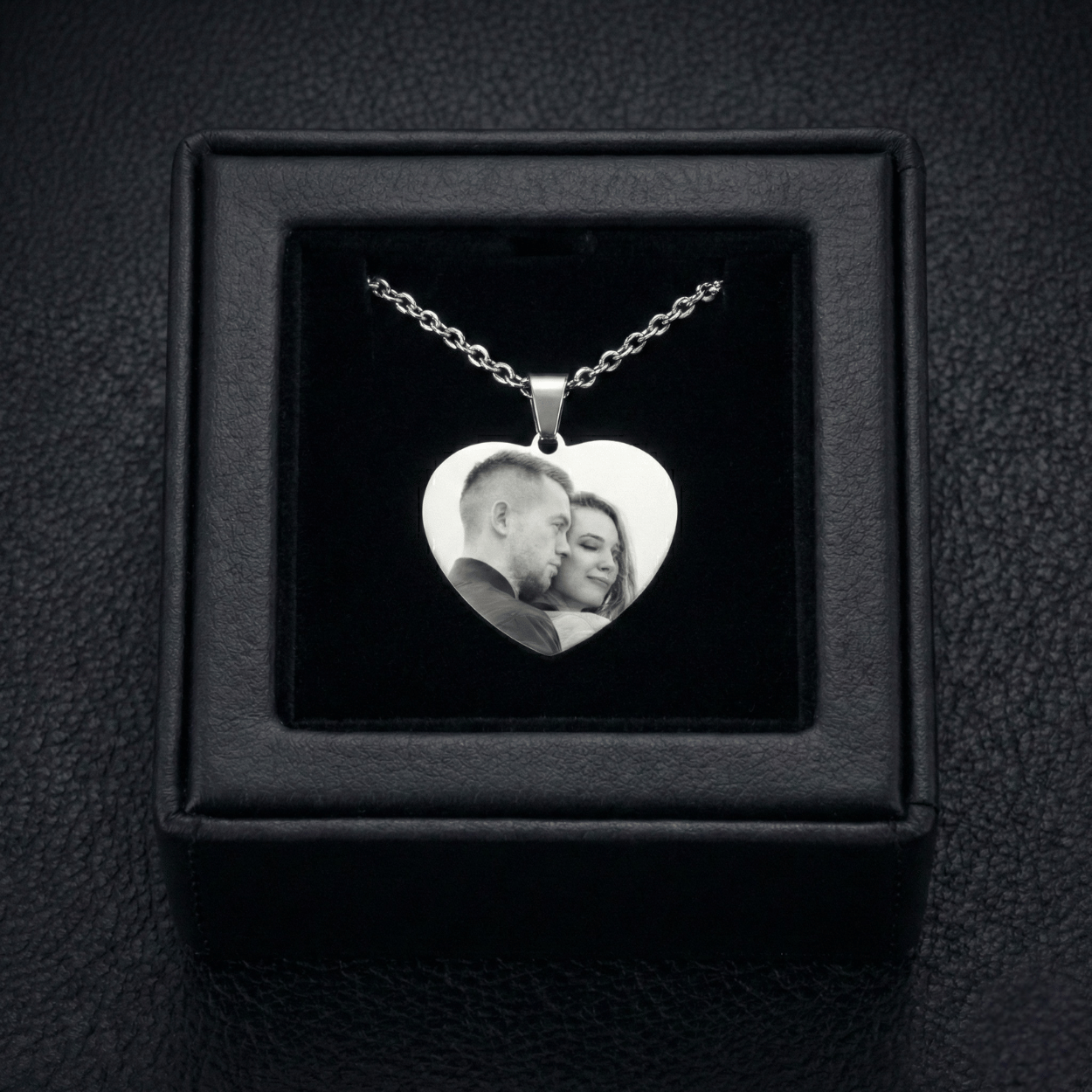 Collier Photo Personnalisé en Acier Inoxydable - Pendentif Cœur Gravé